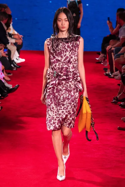 Look 53